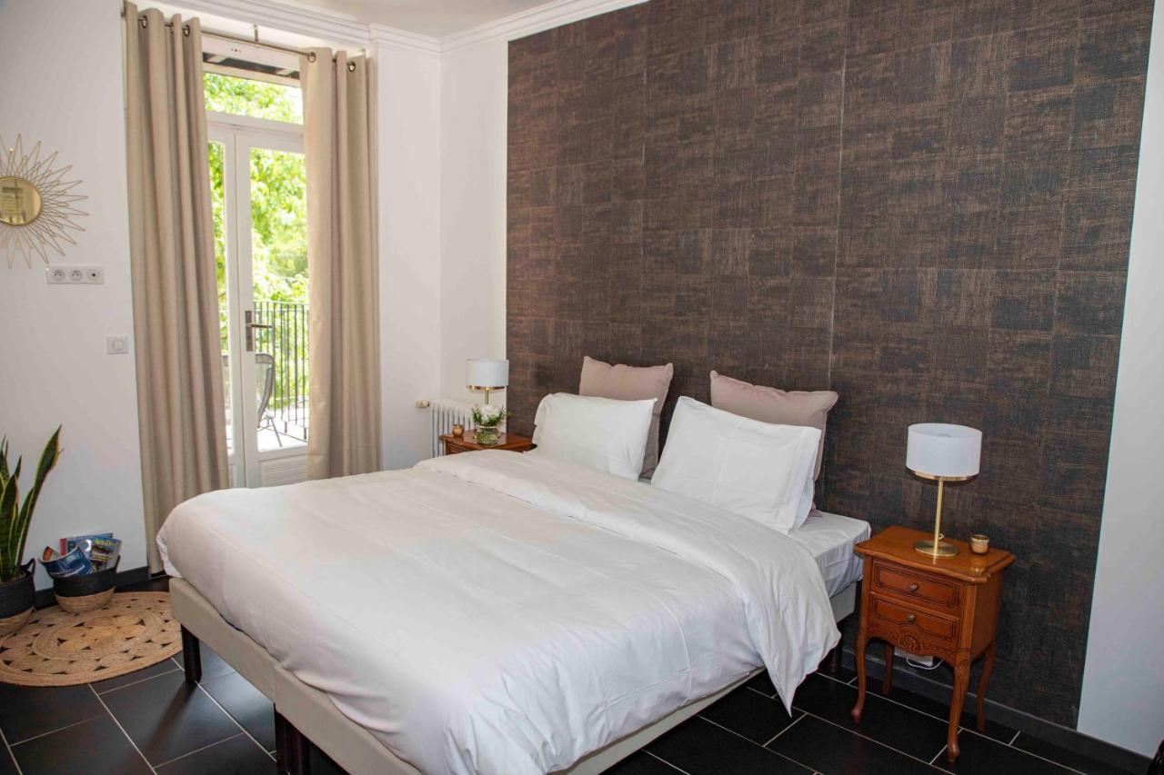 Les Suites De La Domaine Chateau De Fretoy Morlet Εξωτερικό φωτογραφία